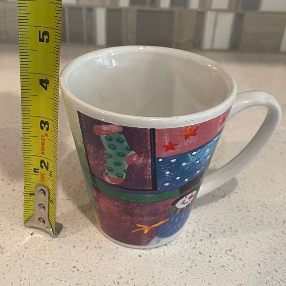 Test rite international company mug Christmas coffee cup Santa holiday decor cup - Picture 3 of 5